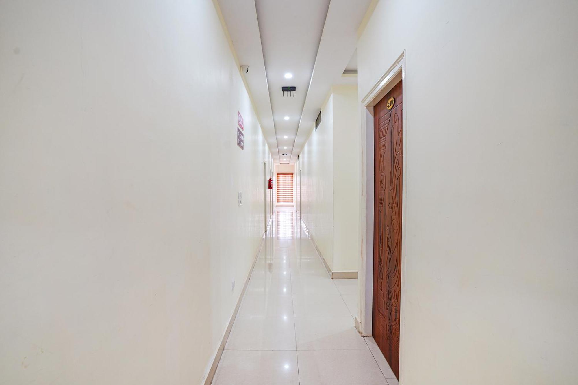 Fabhotel Partha Residency - Nr Iskcon Kr Puram Bangalore Esterno foto