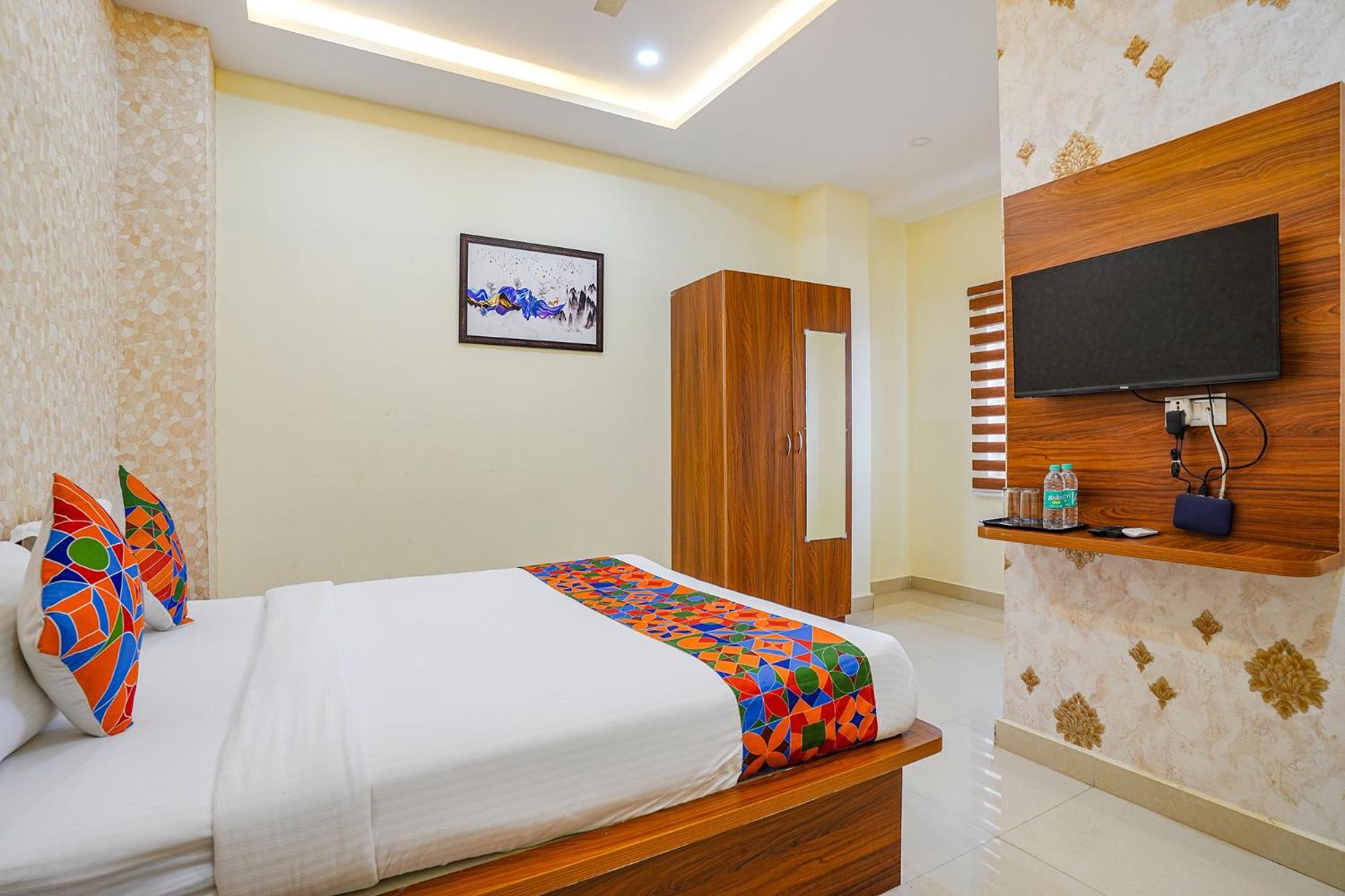 Fabhotel Partha Residency - Nr Iskcon Kr Puram Bangalore Esterno foto