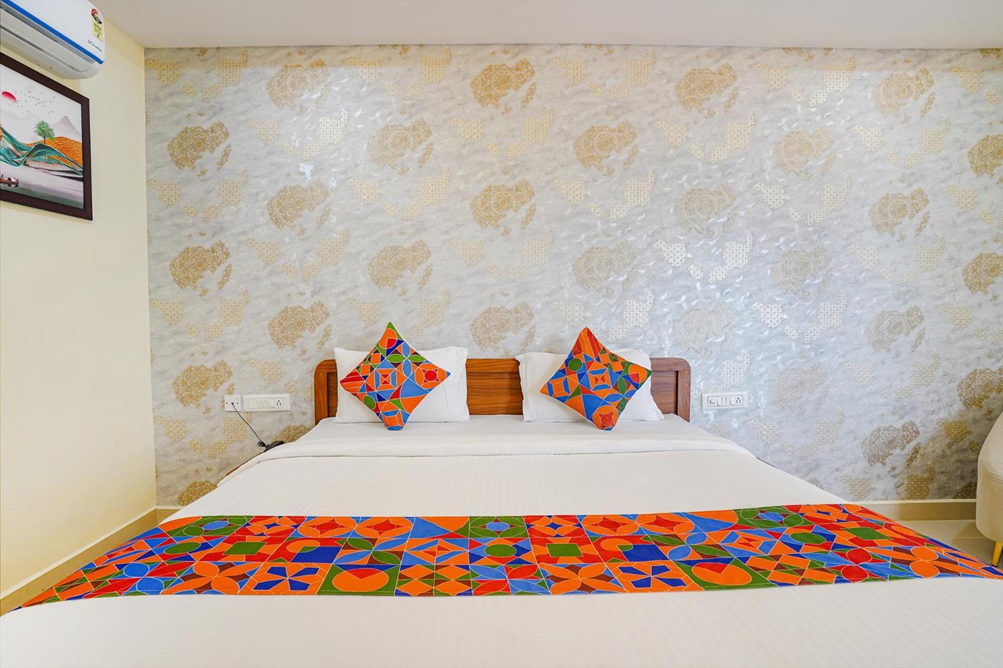 Fabhotel Partha Residency - Nr Iskcon Kr Puram Bangalore Esterno foto